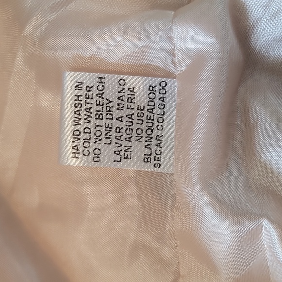 entro Faux Fur Vest - Picture 8 of 9